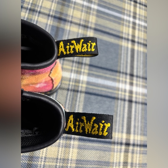 Dr. Martens Tie Dye Boots Multicolor Kids - Picture 7 of 11